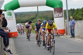 tour-du-bourgeais-2013-2eme-etape-141.jpg